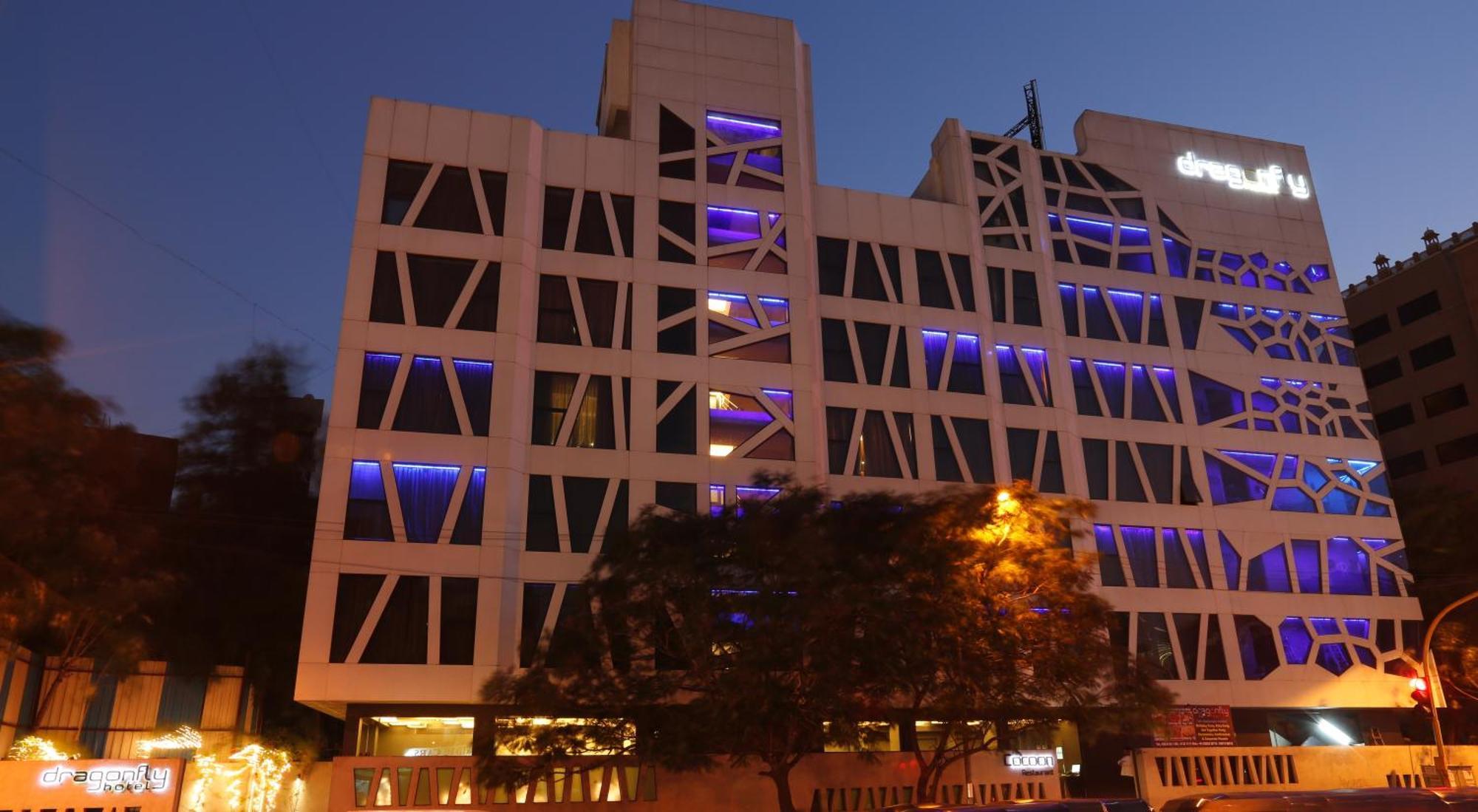 Dragonfly Hotel - The Art Hotel Mumbai Exteriör bild